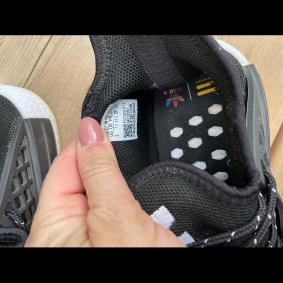 Adidas x Pharel Williams shoes - Picture 8 of 9